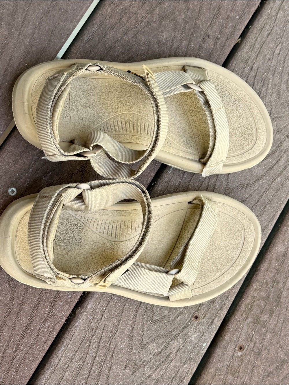 Teva Women's Hurricane XL2- Beige/Tan Sport Sandals - Picture 3 of 11